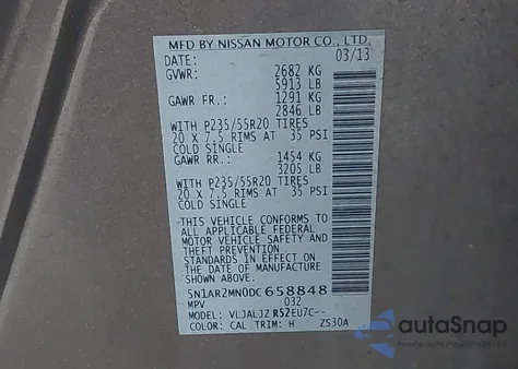 2013 Nissan Pathfinder Platinum z USA, uszkodzony, nr VIN 5N1AR2MN0DC658848